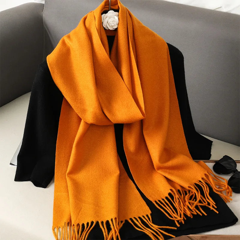 Écharpe Douce Orange à Franges